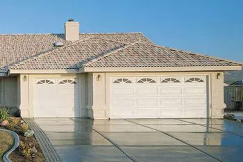 Master Garage Door Service Phoenix, AZ 602-833-6804 - garage-gdr-17m